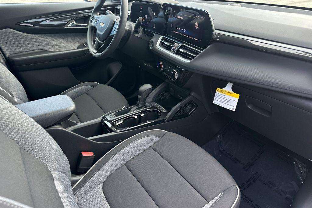 new 2026 Chevrolet TrailBlazer car, priced at $27,590