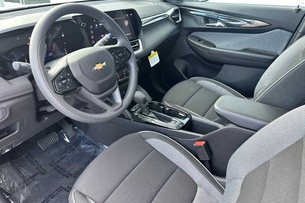 new 2026 Chevrolet TrailBlazer car, priced at $27,590