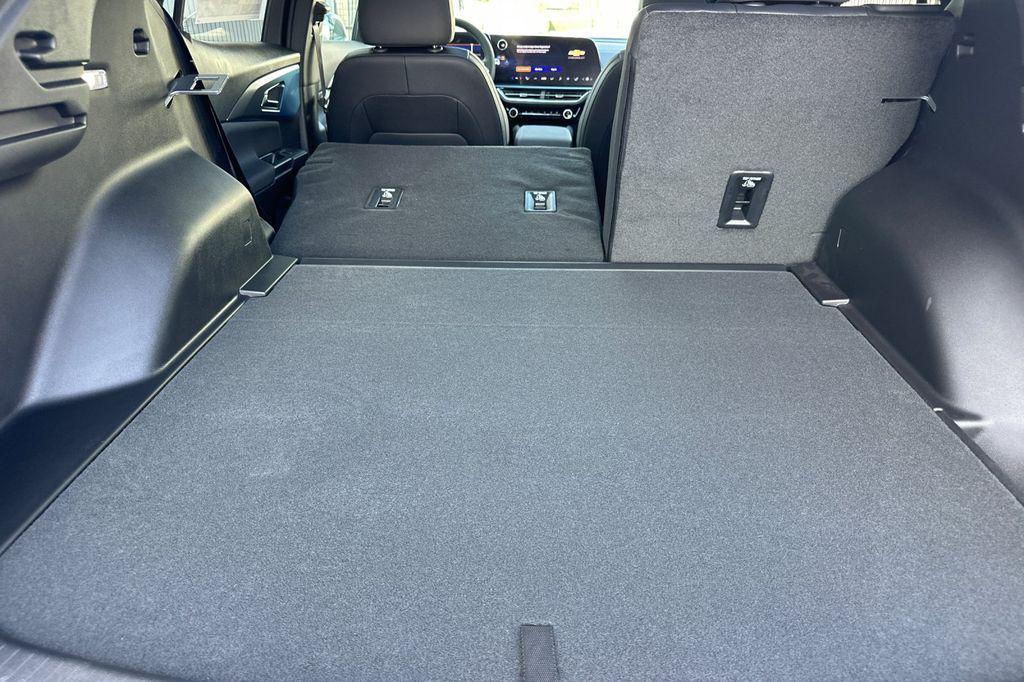 new 2026 Chevrolet Equinox EV car, priced at $35,045