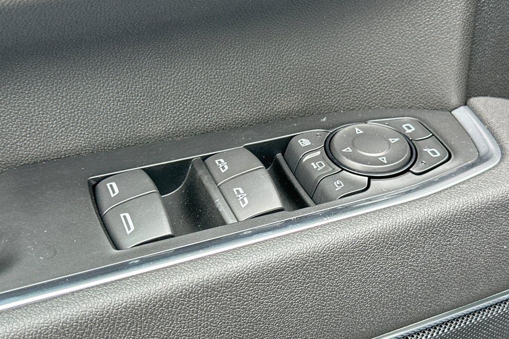 new 2025 Chevrolet Silverado 2500 car, priced at $95,990