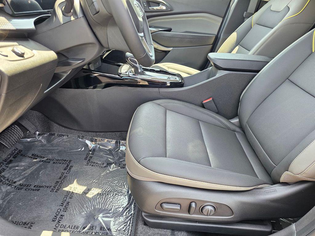 new 2026 Chevrolet Trax car, priced at $25,990