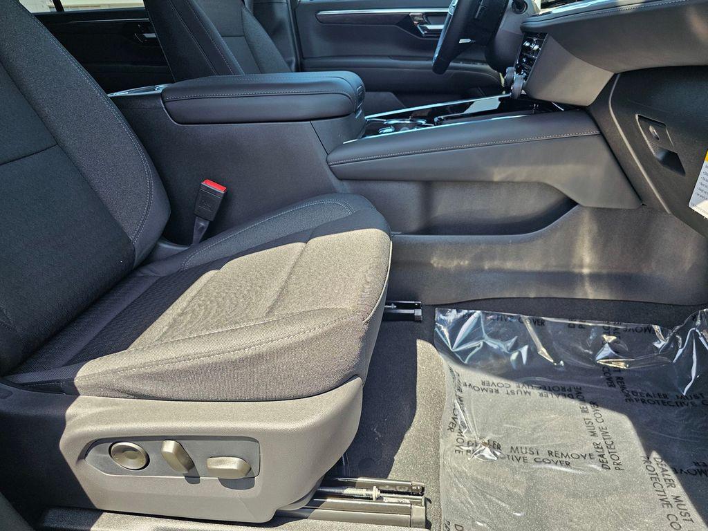 new 2026 Chevrolet Suburban car, priced at $62,435