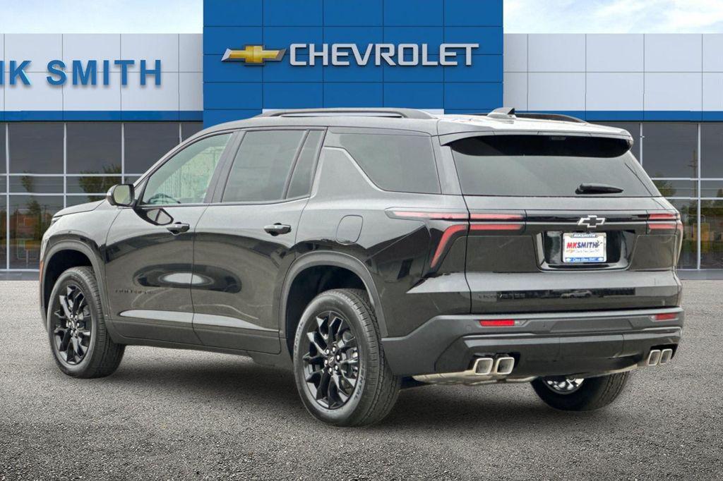 new 2026 Chevrolet Traverse car, priced at $46,130