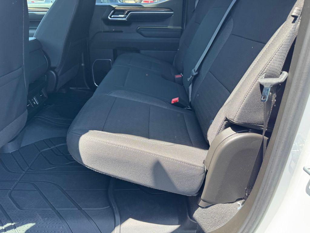 new 2025 Chevrolet Silverado 1500 car, priced at $50,260
