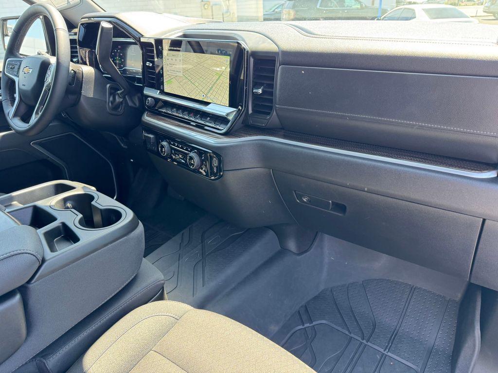 new 2025 Chevrolet Silverado 1500 car, priced at $50,260
