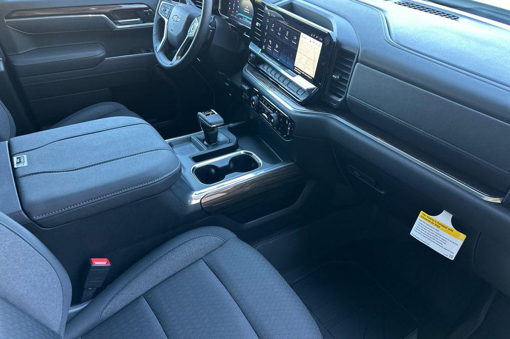 new 2026 Chevrolet Silverado 1500 car, priced at $49,570