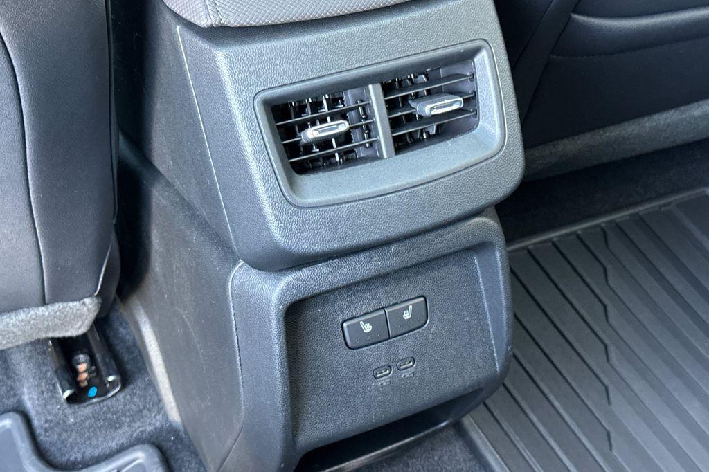 new 2026 Chevrolet Equinox EV car, priced at $40,135