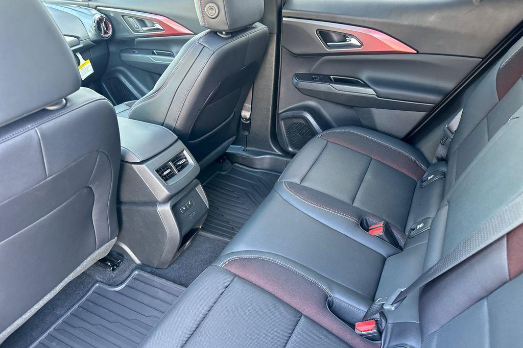 new 2026 Chevrolet Equinox EV car, priced at $40,135