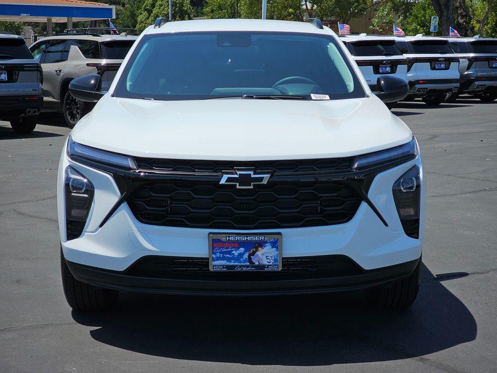 new 2026 Chevrolet Trax car, priced at $25,080