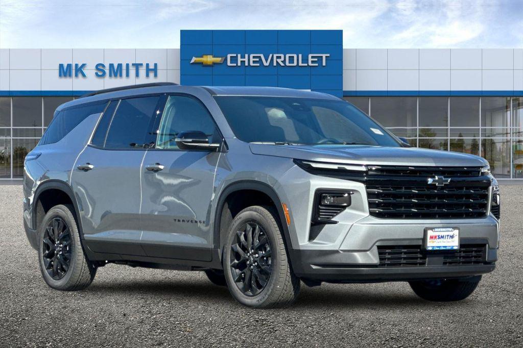 new 2026 Chevrolet Traverse car, priced at $46,075