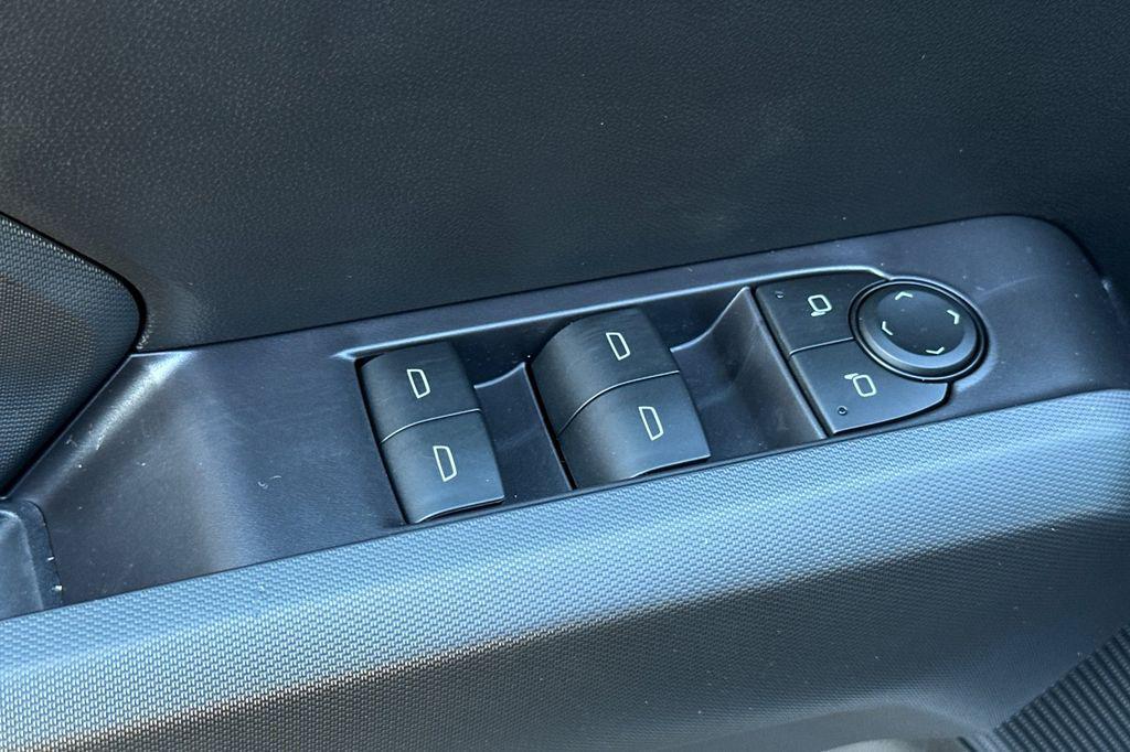 new 2026 Chevrolet Colorado car, priced at $30,385