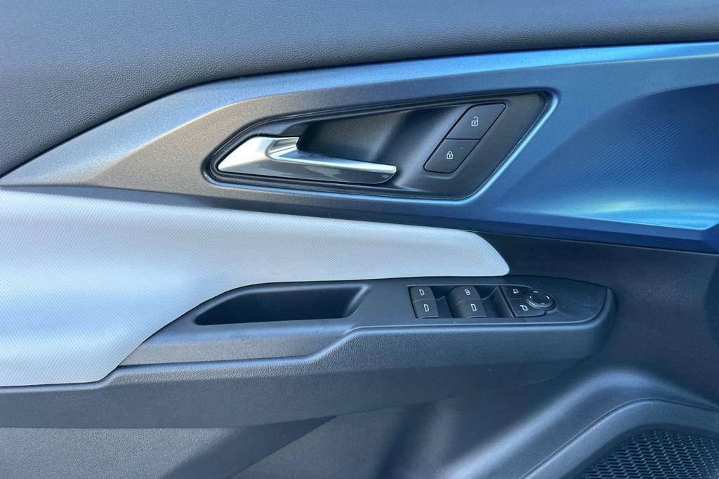 new 2026 Chevrolet Equinox EV car, priced at $35,845