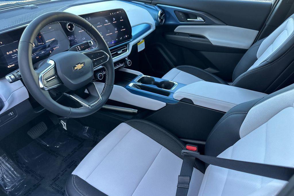 new 2026 Chevrolet Equinox EV car, priced at $35,845