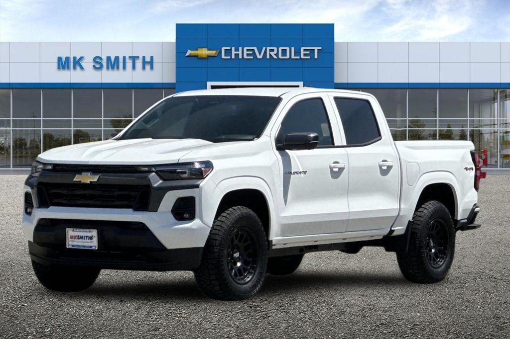 new 2025 Chevrolet Colorado car, priced at $41,555