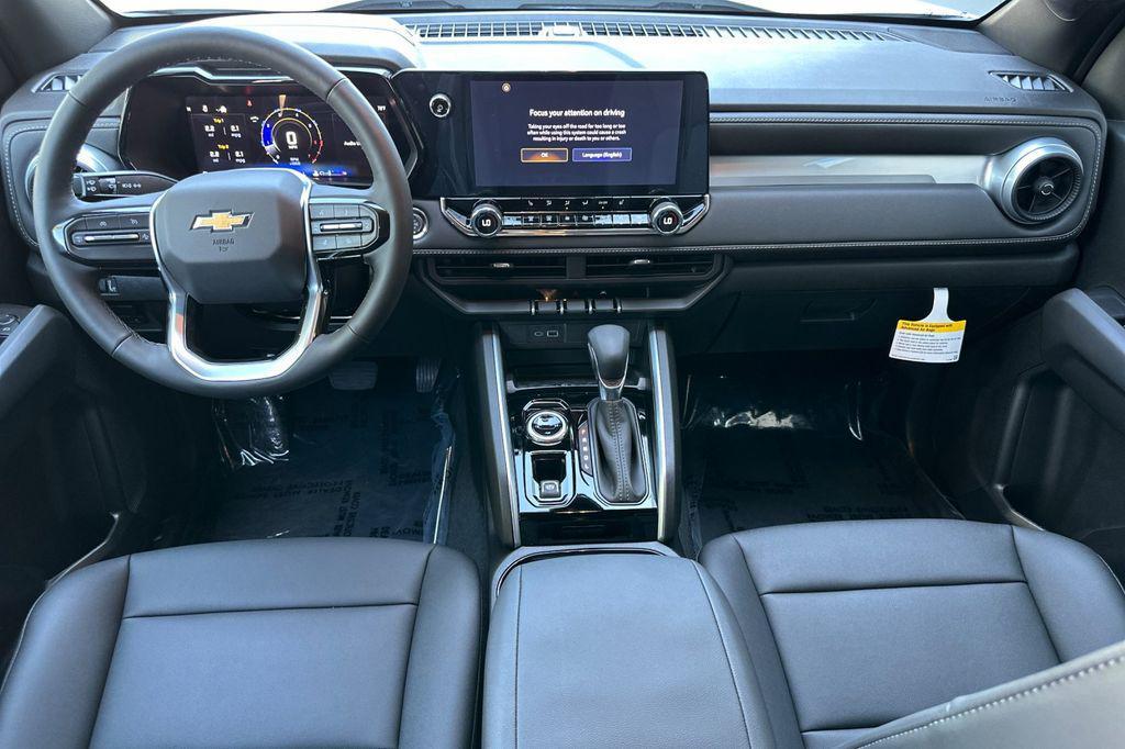 new 2025 Chevrolet Colorado car, priced at $41,555
