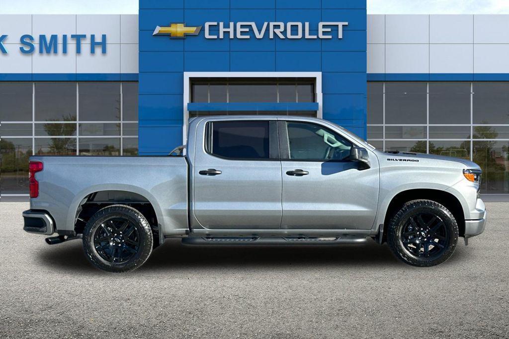 new 2026 Chevrolet Silverado 1500 car, priced at $42,180