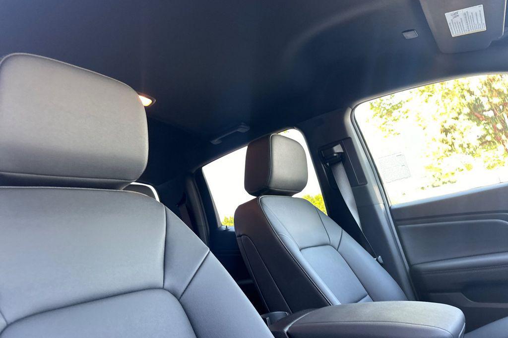 new 2025 Chevrolet Colorado car, priced at $39,310