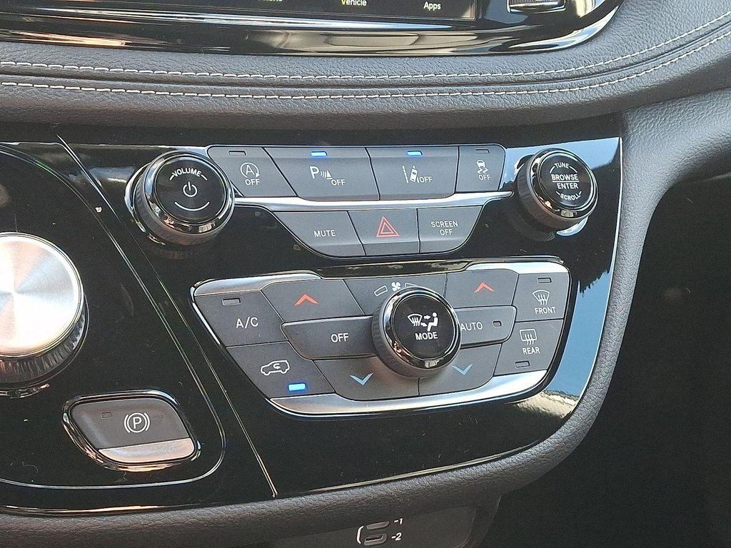 new 2026 Chrysler Pacifica car, priced at $47,655