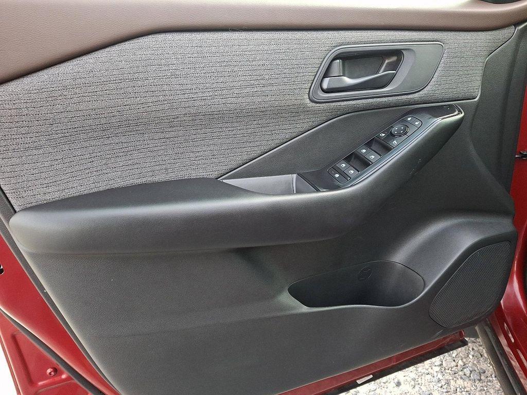 used 2023 Nissan Rogue car, priced at $25,000