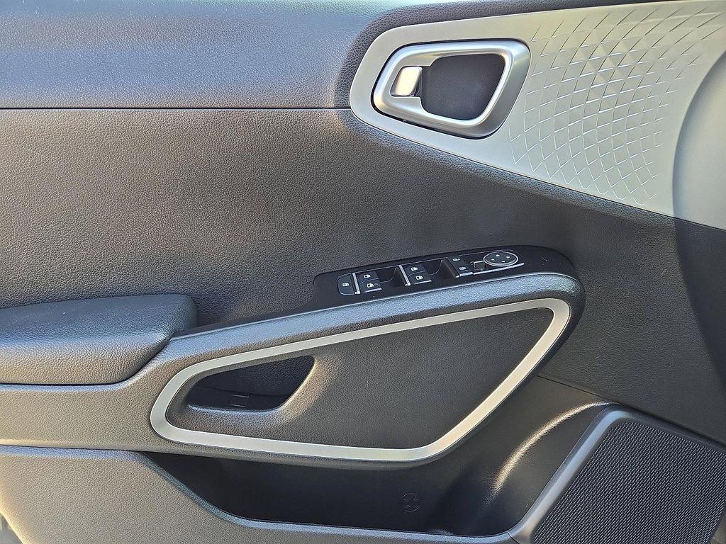 used 2024 Kia Soul car, priced at $20,999