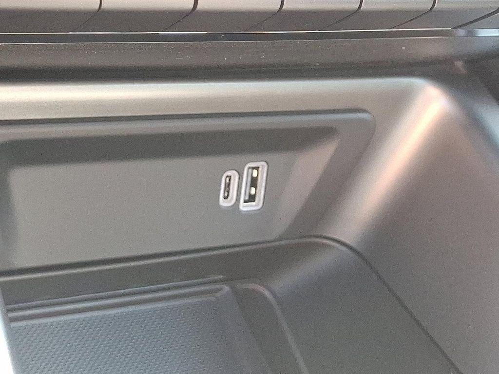 new 2025 Dodge Hornet car, priced at $39,999