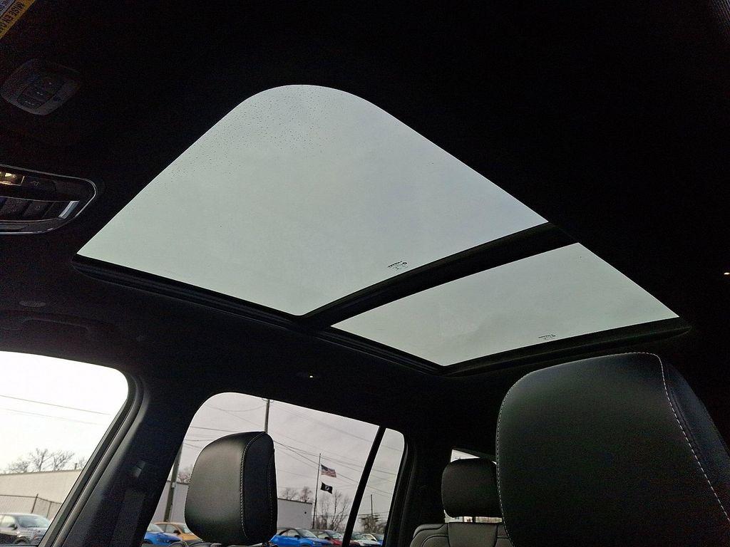 new 2025 Jeep Grand Cherokee L car, priced at $54,999