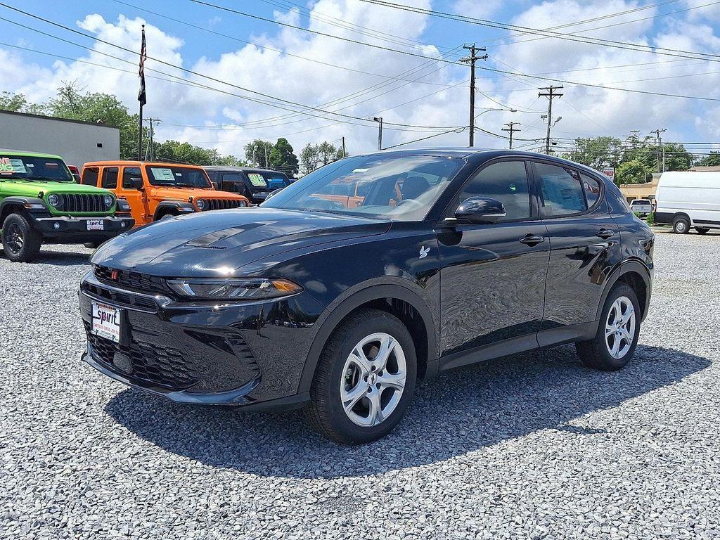 new 2025 Dodge Hornet car, priced at $33,761