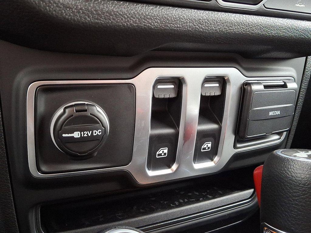 new 2026 Jeep Wrangler car, priced at $45,999