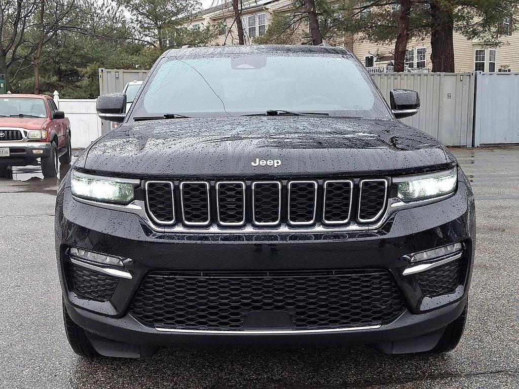 used 2024 Jeep Grand Cherokee car, priced at $28,500