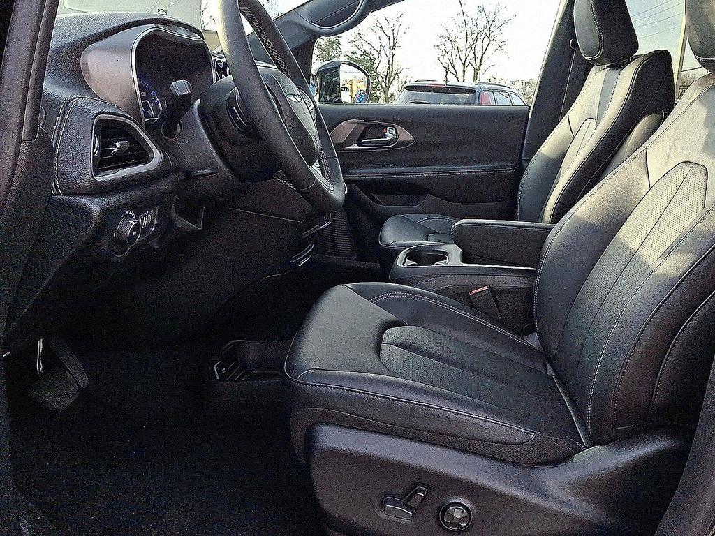 new 2026 Chrysler Pacifica car, priced at $46,999