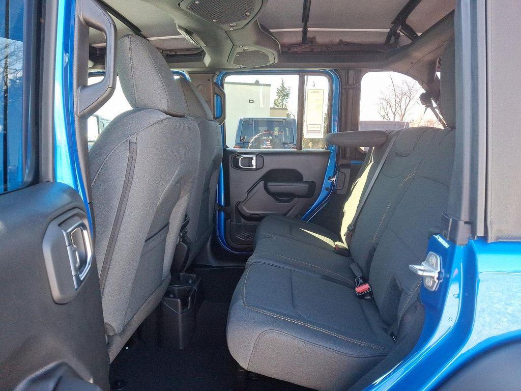 new 2025 Jeep Wrangler car, priced at $48,423