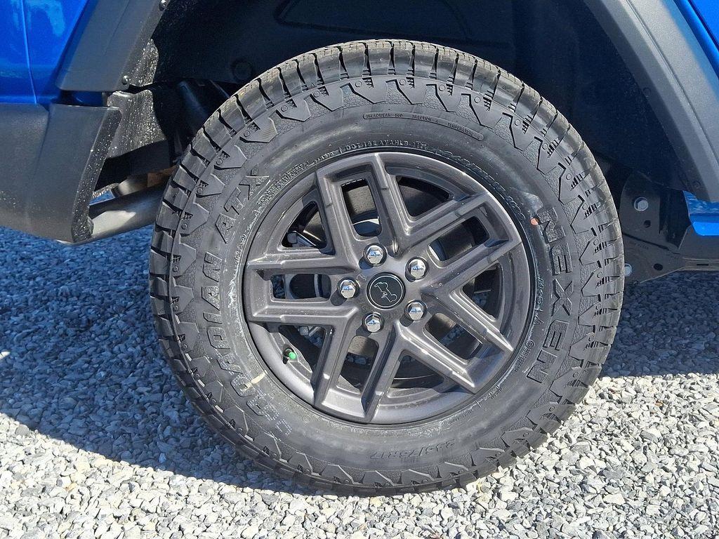 new 2025 Jeep Wrangler car, priced at $48,423