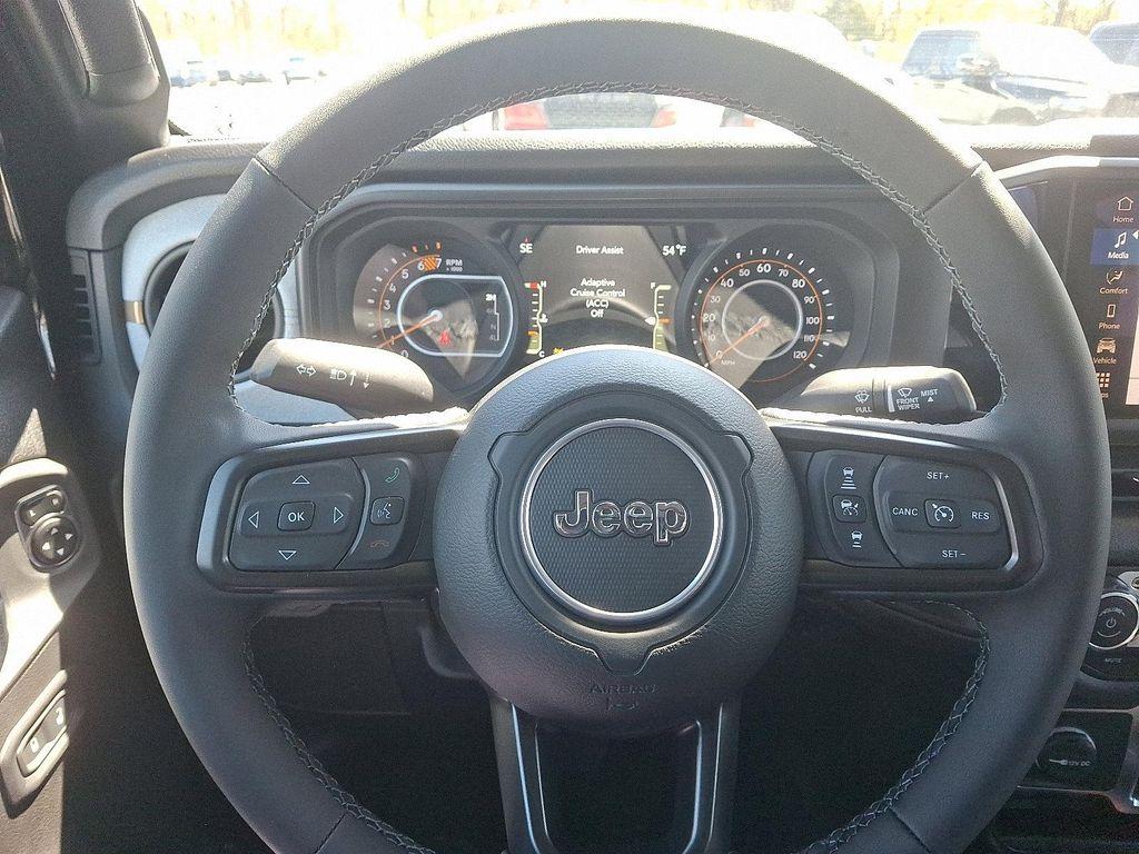 new 2025 Jeep Wrangler car, priced at $42,215