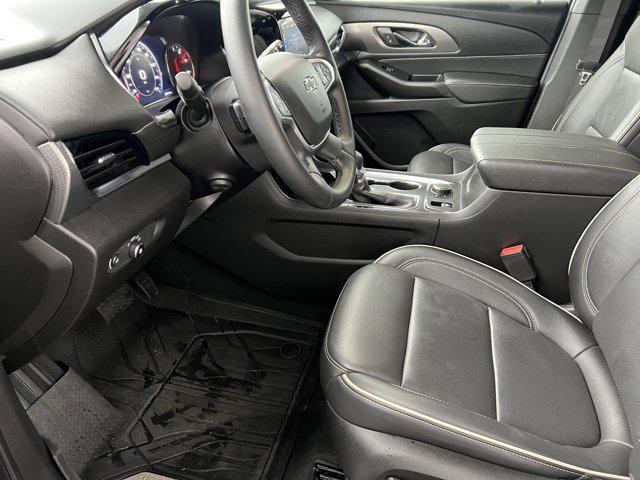 used 2024 Chevrolet Traverse car, priced at $39,197