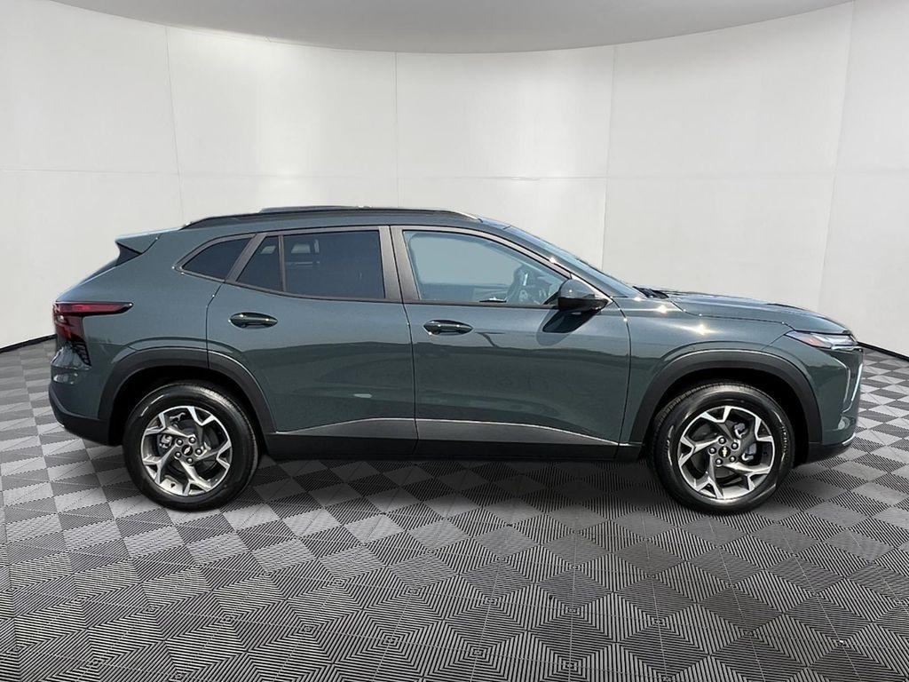 new 2026 Chevrolet Trax car, priced at $23,697