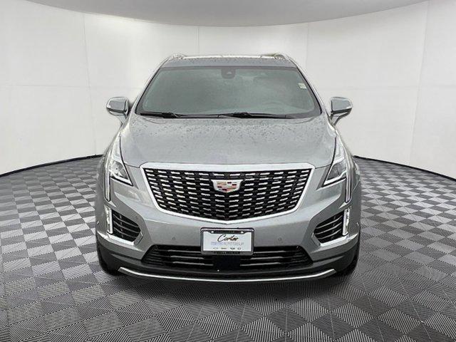 new 2026 Cadillac XT5 car, priced at $55,997
