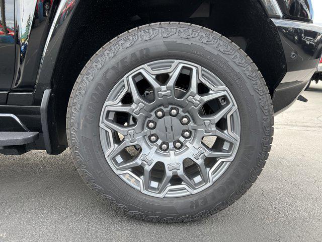 new 2025 GMC HUMMER EV Pickup car, priced at $97,997