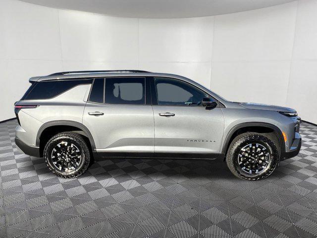 used 2025 Chevrolet Traverse car, priced at $45,997