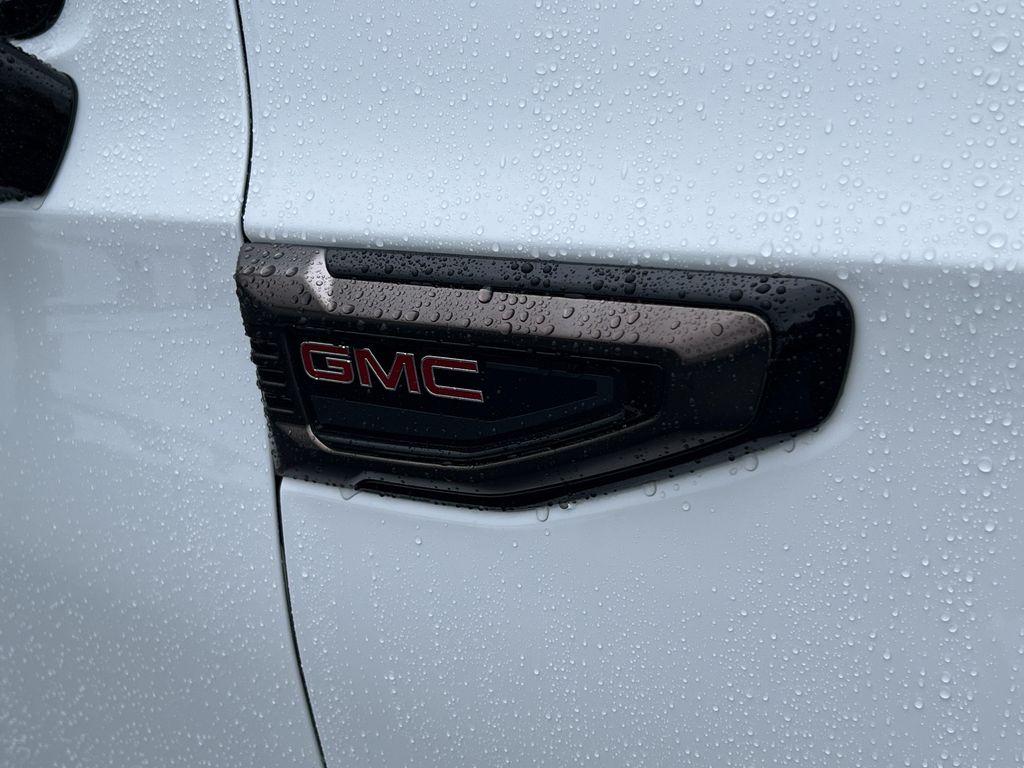 new 2026 GMC Yukon XL car, priced at $102,177