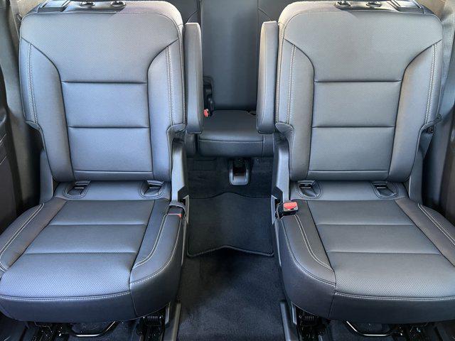 new 2026 Chevrolet Traverse car, priced at $43,997