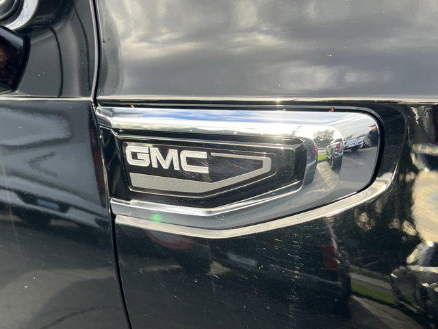 used 2023 GMC Yukon XL car, priced at $56,997