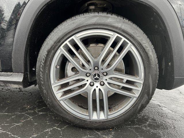 used 2025 Mercedes-Benz GLS 450 car, priced at $70,997