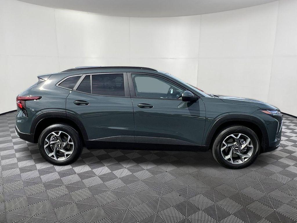 used 2025 Chevrolet Trax car, priced at $20,197