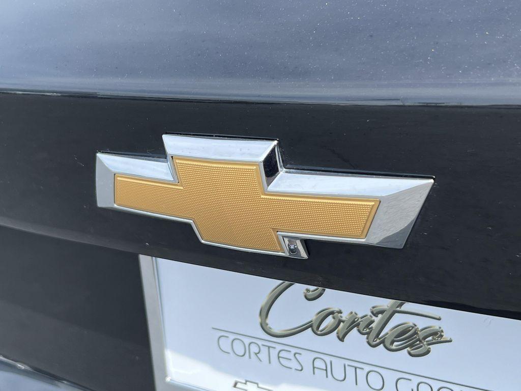 used 2025 Chevrolet Trax car, priced at $20,197