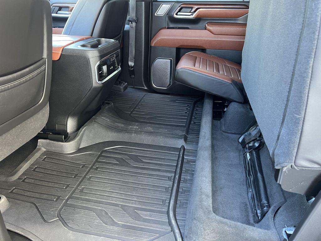used 2024 GMC Sierra 2500 car, priced at $75,697