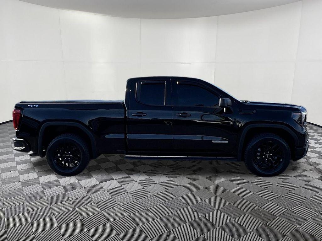 used 2023 GMC Sierra 1500 car, priced at $34,197