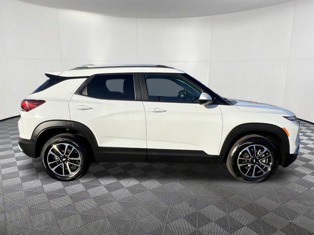 used 2025 Chevrolet TrailBlazer car, priced at $20,997