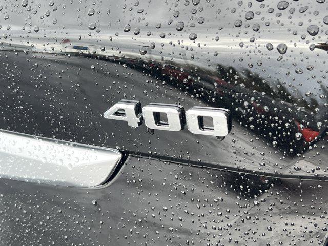 new 2026 Cadillac XT5 car, priced at $65,197