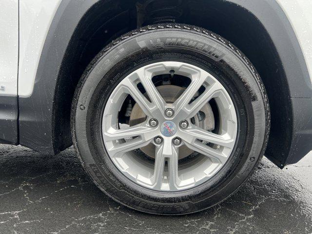 used 2024 GMC Terrain car, priced at $23,997