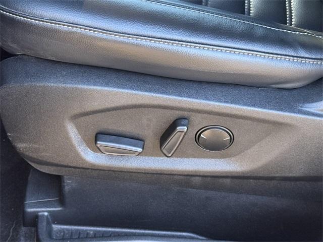 used 2024 Ford Edge car, priced at $26,998